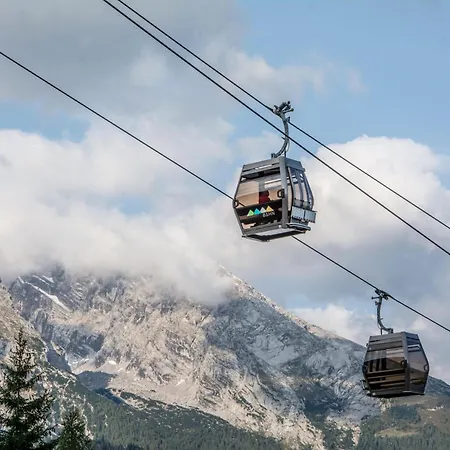 Schloessl Stanggass Schoenblick Bischofswiesen